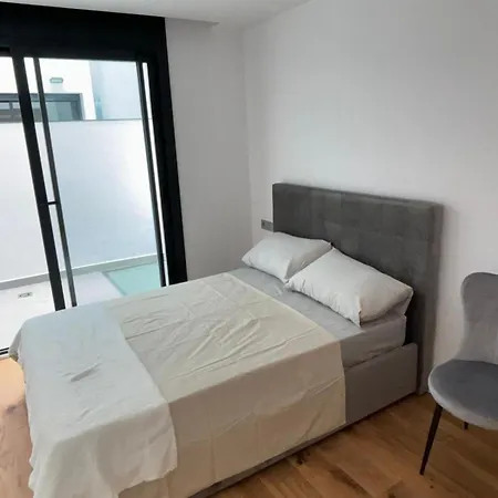 Holiday home Chalet Barcelona *